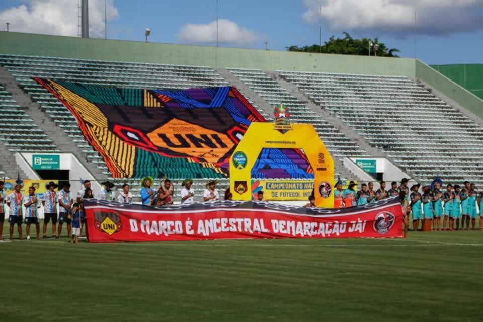 Mega seguradora